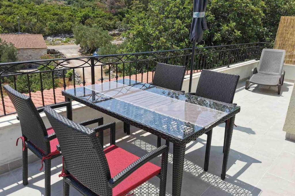 Deluxe Apartman “ Koromacna” Kneza Экстерьер фото
